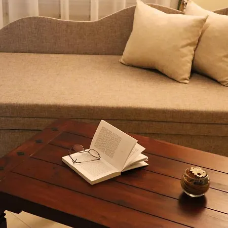 Kugi Apartman *